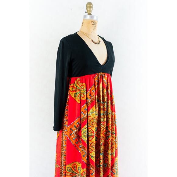 Vintage 70s Amazing Bohemian Groovy Empire Waist Hostess Dress, Saks 5th Ave. S - Picture 9 of 15